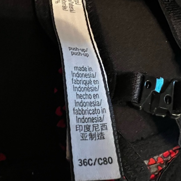 Victoria secrets push-up bra black red hearts - Picture 4 of 4